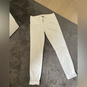 White Sz 4 American Eagle Skinny Jeans. Sz 4.